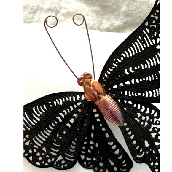 Vintage Black Butterfly Pin, brooch - Picture 2 of 3